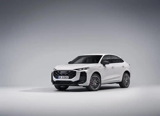 牛股动力 提供插混版 全新奥迪Q3 Sportback官图发布