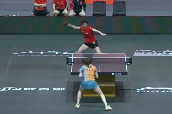 长红配资 夺冠！国乒女队以3比0横扫日本队